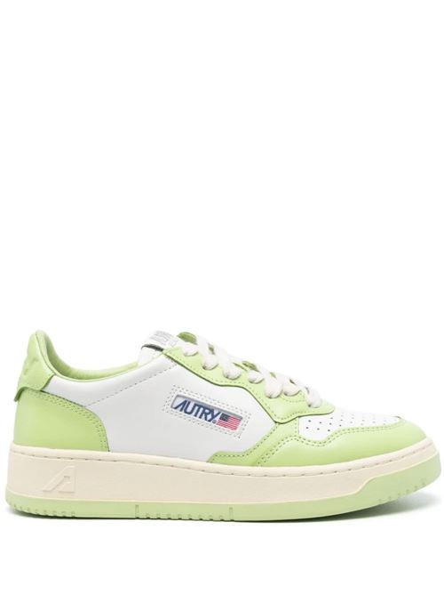 Sneaker in pelle scamosciata di vitello verde Autry | AULWWB42WHT/SNAP GRN